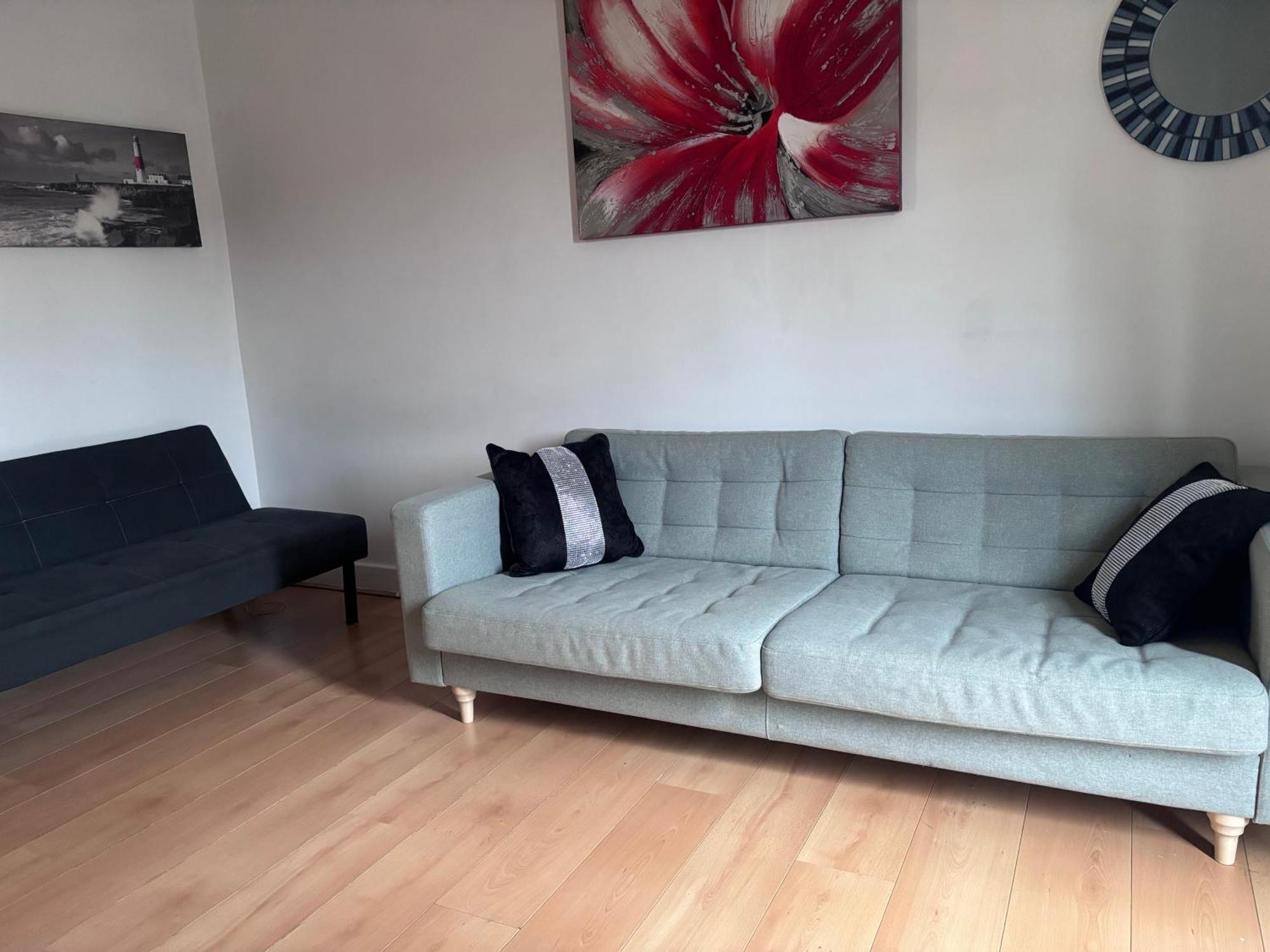 1br-sleeps4-35mintocentrallondon-40mintoheathrow